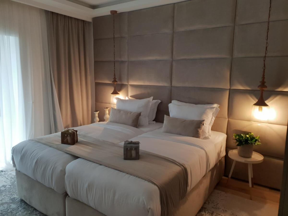 The Berg'S 3 Apartment Ocna Mures Екстериор снимка