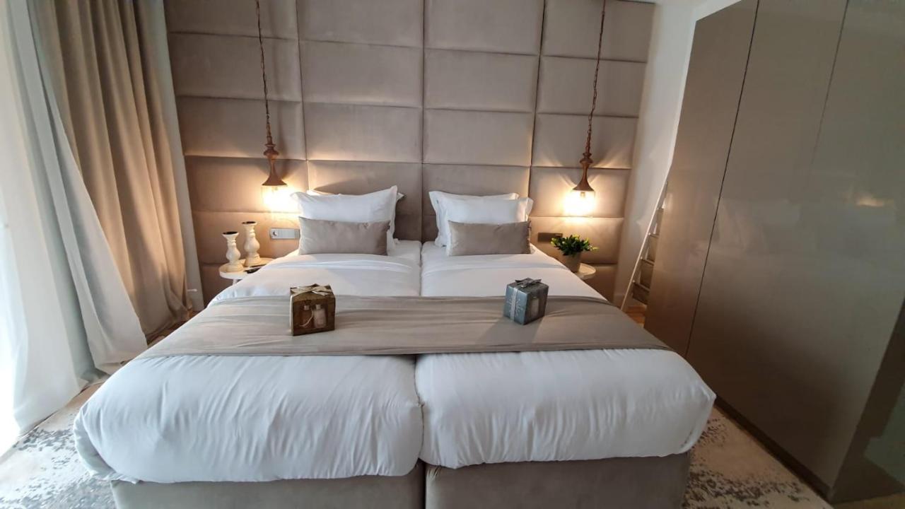 The Berg'S 3 Apartment Ocna Mures Екстериор снимка
